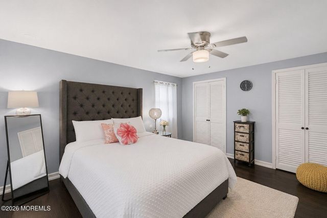 33 Heather Drive, Manalapan, NJ 07726