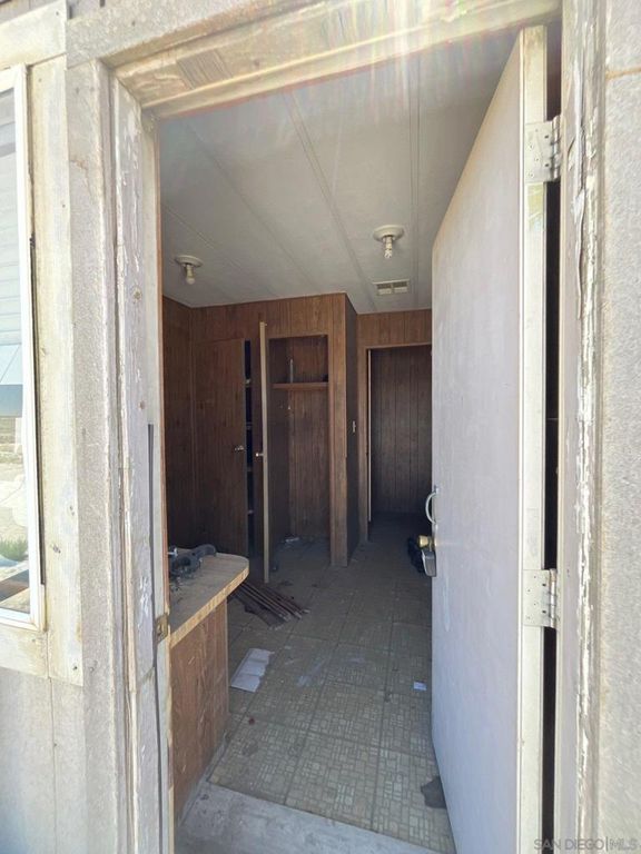 Image 75 of property listing at 1055 Calle De Amistad, El Mirage, CA 92301