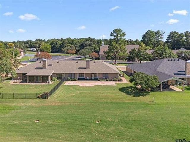156 S Bay Drive, Bullard, TX 75757