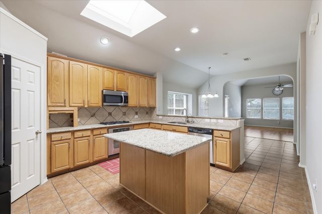 13875 Valley Mills Drive, Frisco, TX 75033
