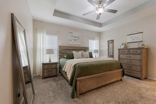 1203 SW Burns Circle, Oak Grove, MO 64075