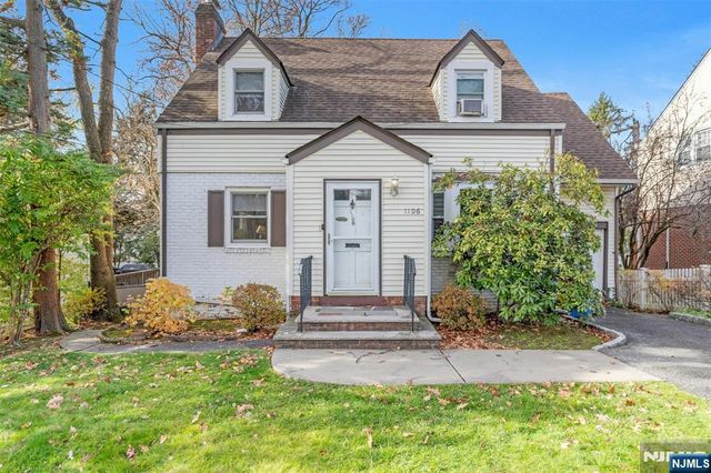 1106 Bromley Avenue, Teaneck, NJ 07666