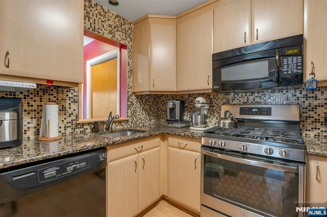 1106 Bromley Avenue, Teaneck, NJ 07666