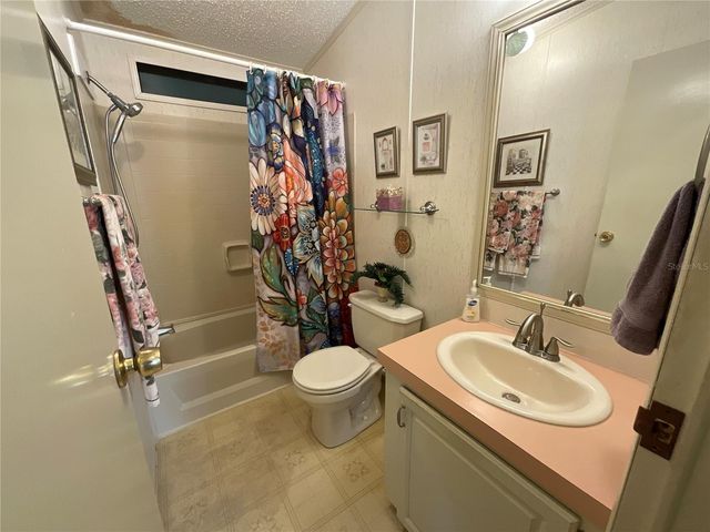 2607 UNIVERSAL DRIVE, Ruskin, FL 33570