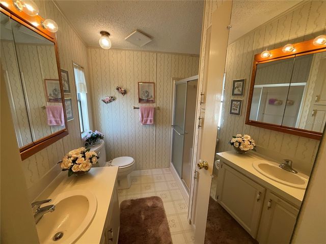2607 UNIVERSAL DRIVE, Ruskin, FL 33570