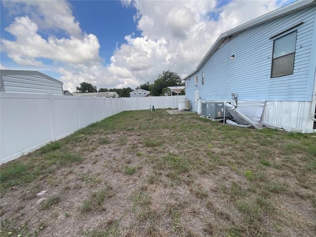 2607 UNIVERSAL DRIVE, Ruskin, FL 33570