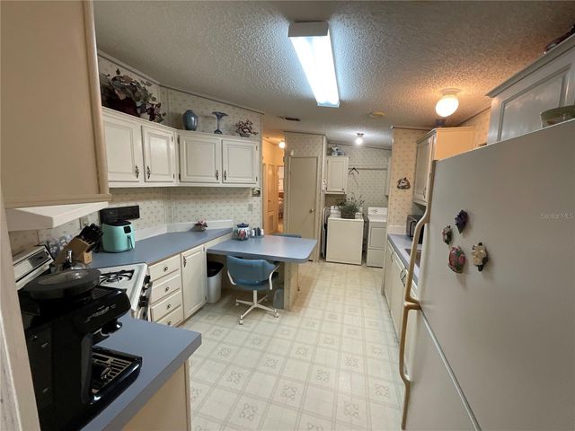 2607 UNIVERSAL DRIVE, Ruskin, FL 33570