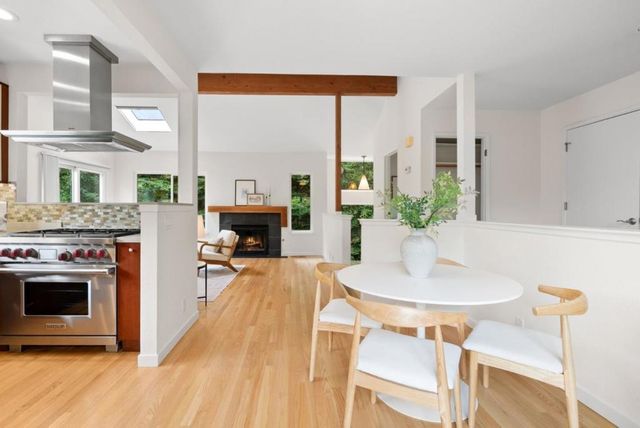 273 Dry Creek Road, Aptos, CA 95003