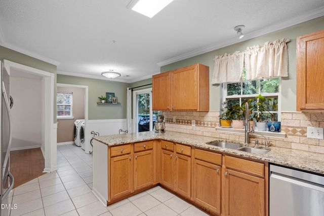 5500 Scenic Brook Lane, Raleigh, NC 27616