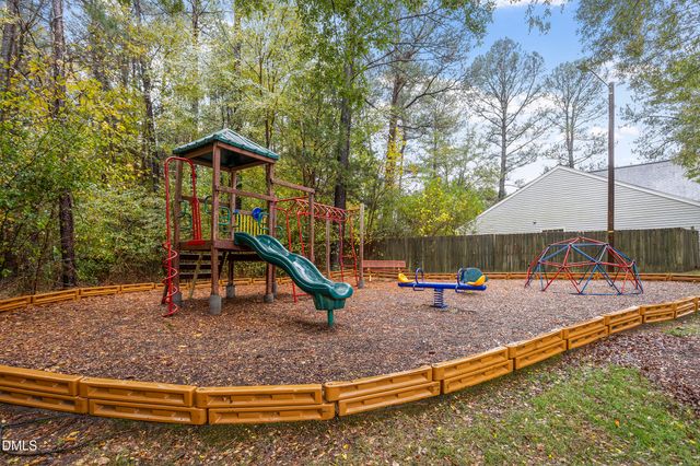 5500 Scenic Brook Lane, Raleigh, NC 27616