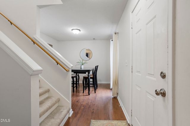 5500 Scenic Brook Lane, Raleigh, NC 27616