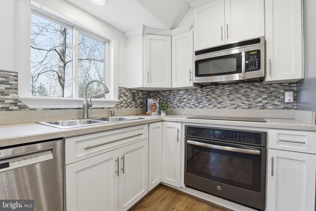 648 ECHO COVE DR, Crownsville, MD 21032