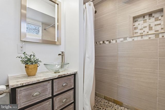 648 ECHO COVE DR, Crownsville, MD 21032