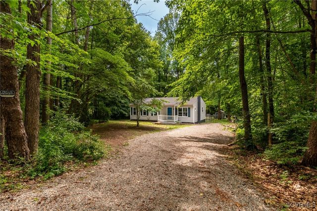 6705 Clark Rd, Powhatan, VA 23139