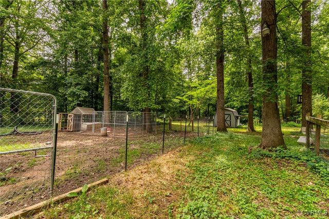 6705 Clark Rd, Powhatan, VA 23139