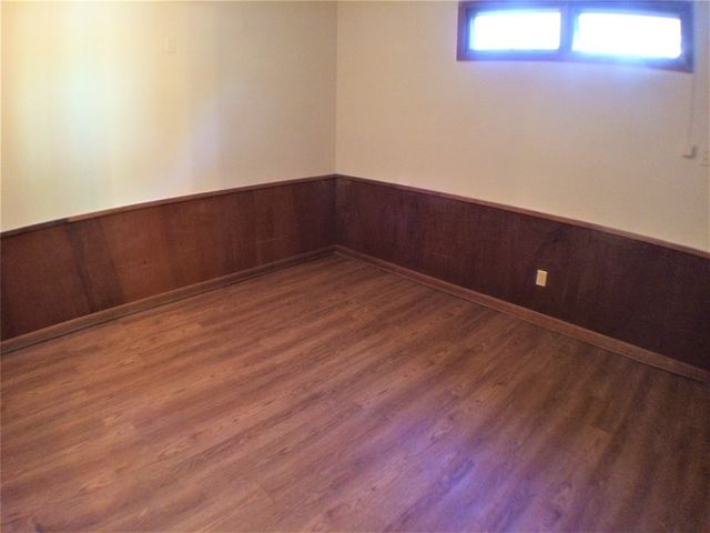 2113 Haltom Road, Haltom City, TX 76117