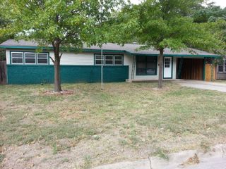 2113 Haltom Road, Haltom City, TX 76117