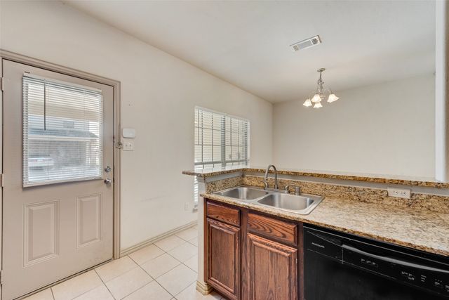 2393 Homewood Lane, Grand Prairie, TX 75050