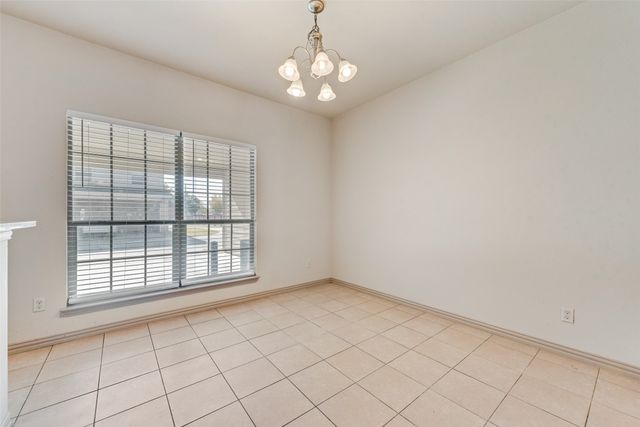 2393 Homewood Lane, Grand Prairie, TX 75050