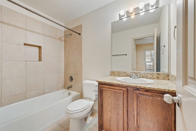 2393 Homewood Lane, Grand Prairie, TX 75050