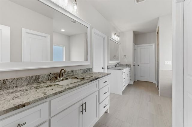 1311 Greyback Lane, Centerton, AR 72719