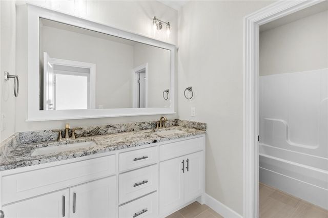 1311 Greyback Lane, Centerton, AR 72719