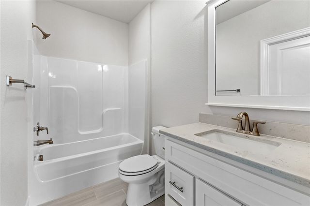 1311 Greyback Lane, Centerton, AR 72719