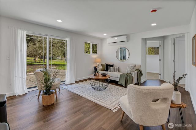 7487 Bethel Burley Road SE, Port Orchard, WA 98367
