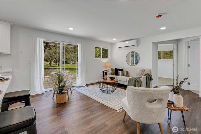 7487 Bethel Burley Road SE, Port Orchard, WA 98367