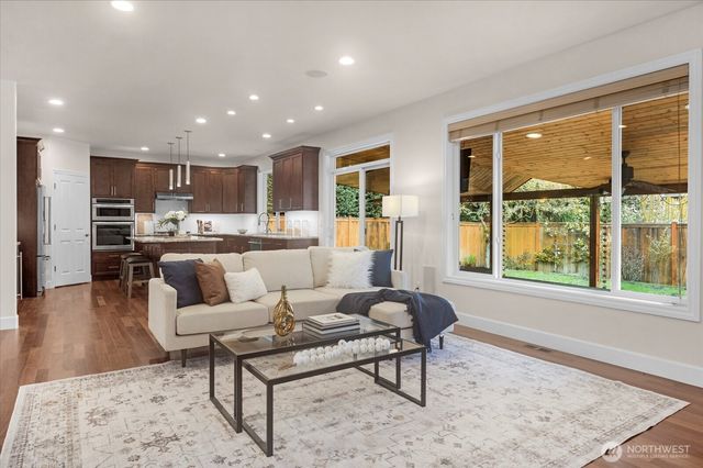 23 148th Place SW, Lynnwood, WA 98087