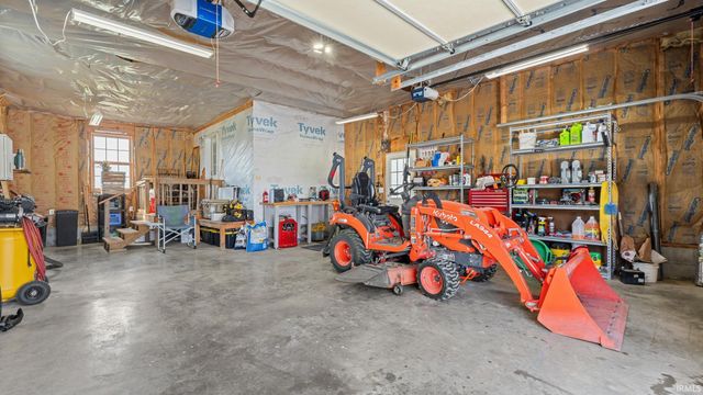 3815 Leatherwood Rd, Bedford, IN 47421