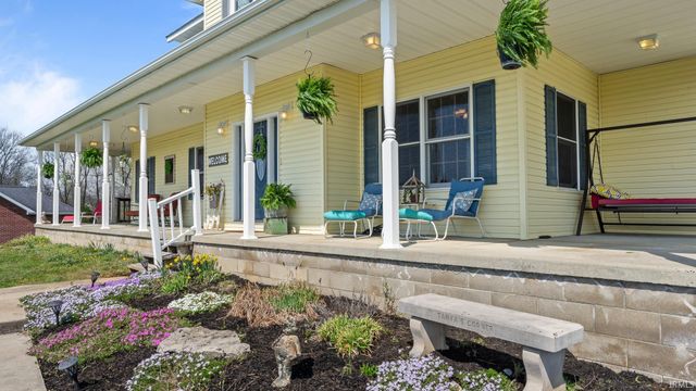 3815 Leatherwood Rd, Bedford, IN 47421