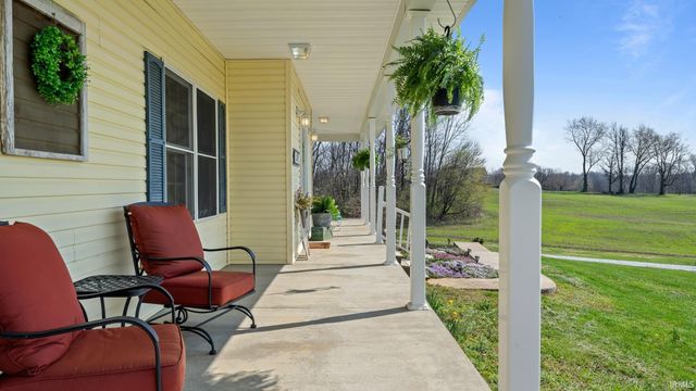 3815 Leatherwood Rd, Bedford, IN 47421