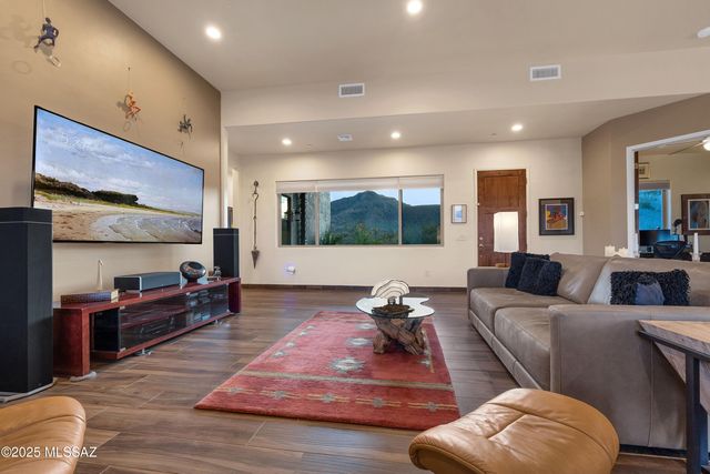 27 Tierra Libre Court, Tubac, AZ 85646