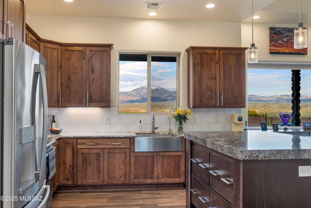 27 Tierra Libre Court, Tubac, AZ 85646