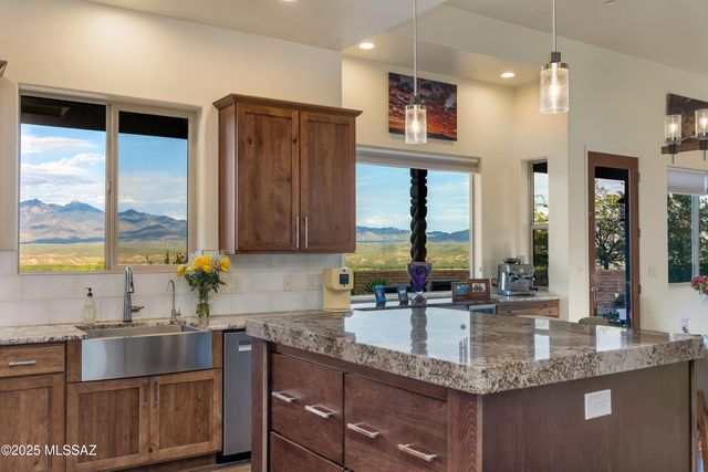 27 Tierra Libre Court, Tubac, AZ 85646