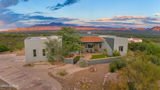 27 Tierra Libre Court, Tubac, AZ 85646