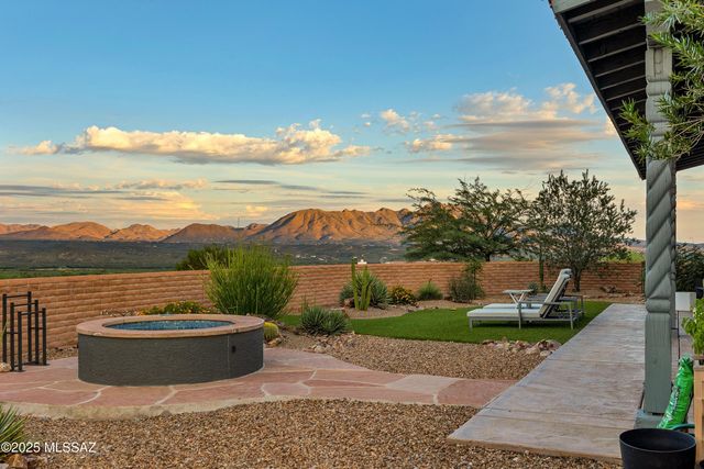 27 Tierra Libre Court, Tubac, AZ 85646