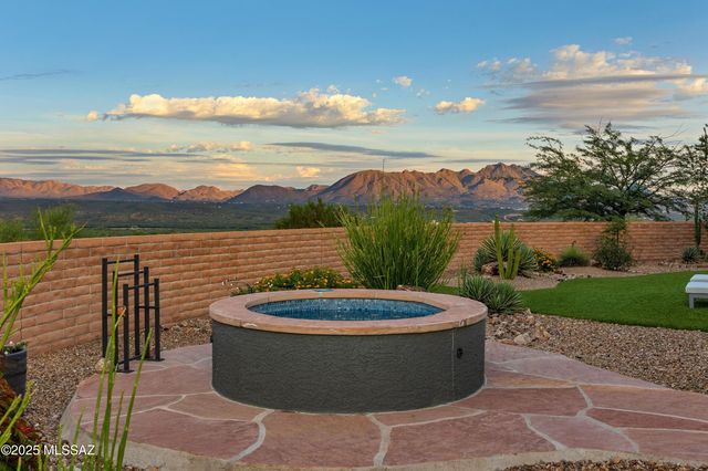 27 Tierra Libre Court, Tubac, AZ 85646