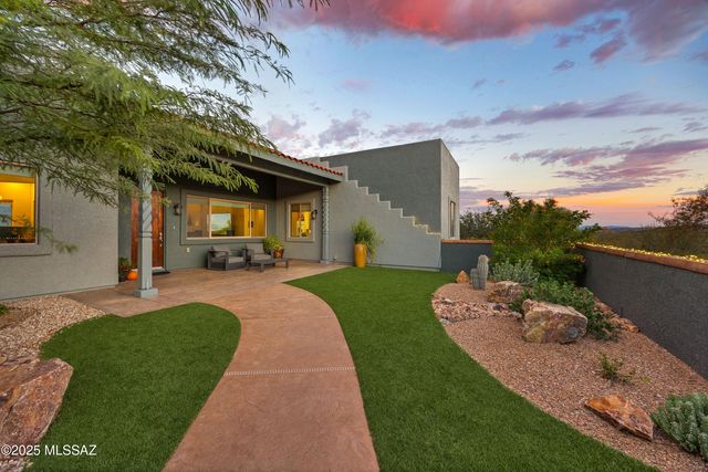 27 Tierra Libre Court, Tubac, AZ 85646