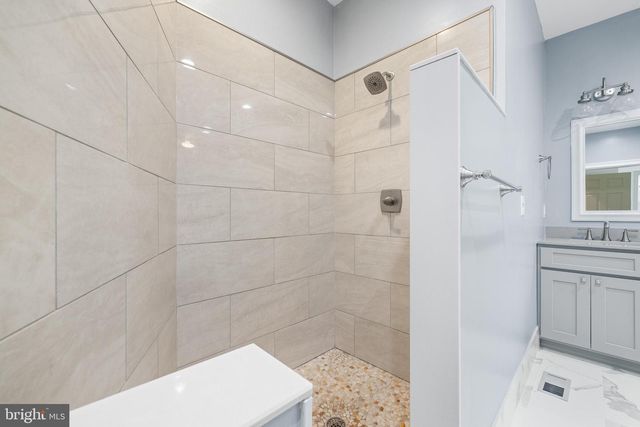 3137 BLOUNT DR, Bumpass, VA 23024