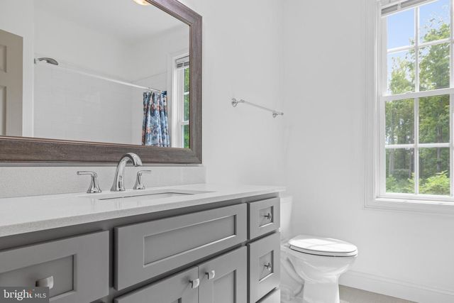 3137 BLOUNT DR, Bumpass, VA 23024