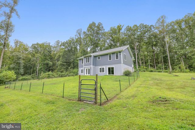 3137 BLOUNT DR, Bumpass, VA 23024