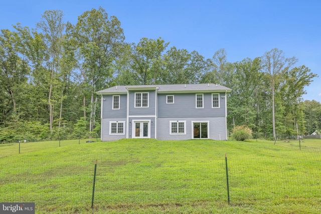 3137 BLOUNT DR, Bumpass, VA 23024