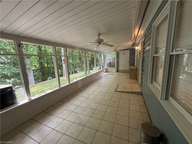 765 Oakland Drive C, Elkin, NC 28621