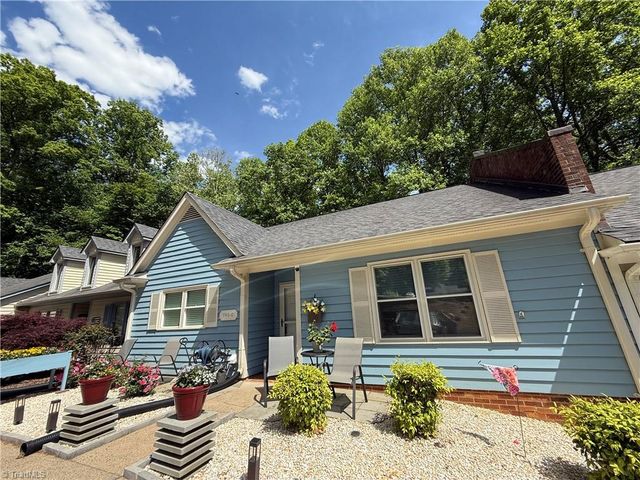 765 Oakland Drive C, Elkin, NC 28621
