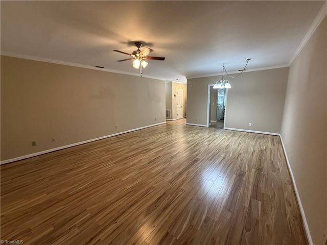 765 Oakland Drive C, Elkin, NC 28621