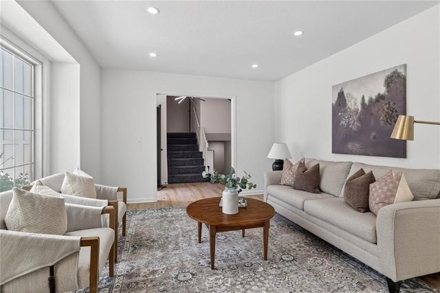 10310 Eby Street, Overland Park, KS 66212