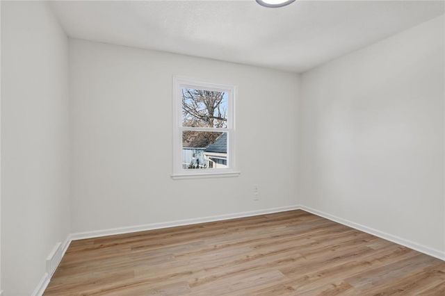 10310 Eby Street, Overland Park, KS 66212