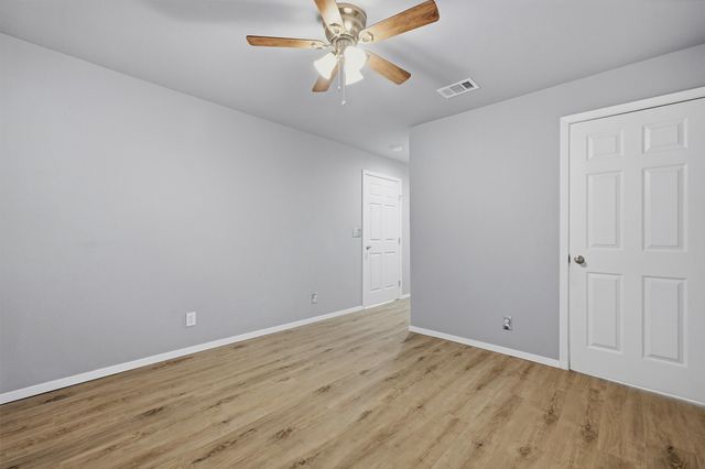 101 Lakewood Lane, Pottsboro, TX 75076